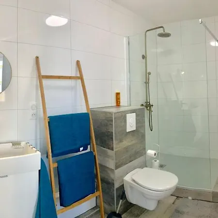 Apartment Chanael *